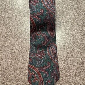 Jacob Robert’s LTD. Teal and Maroon Foulard 22 Paisley Silk Tie